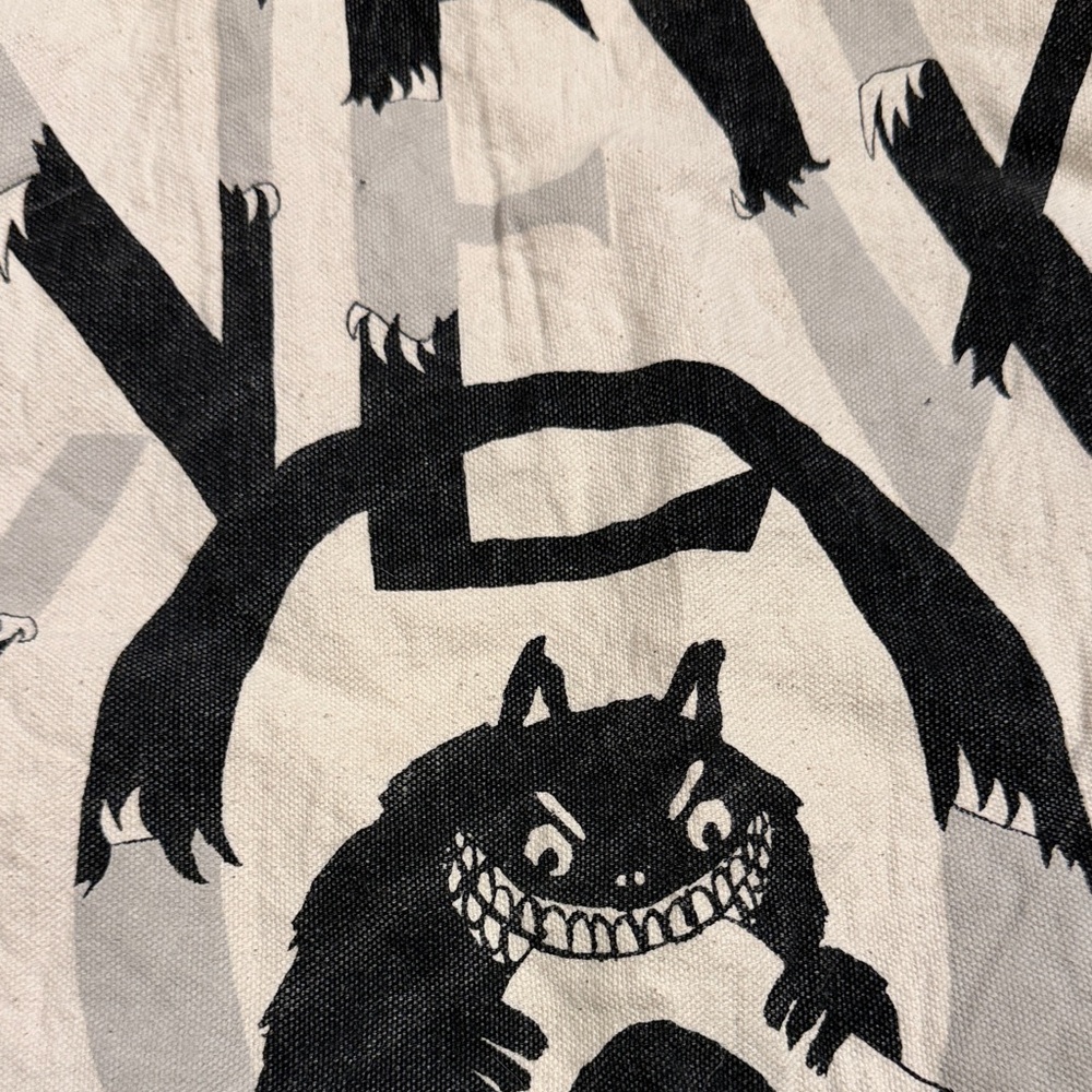 Black and Cream Tote Bag - Picture 3 of 4